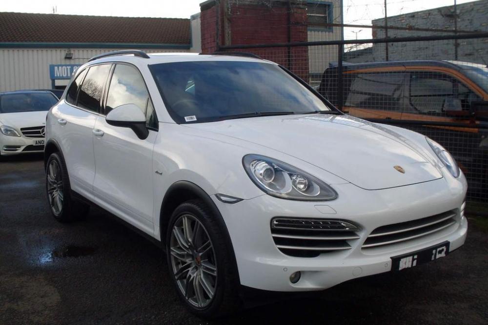 PORSCHE Porsche Cayenne